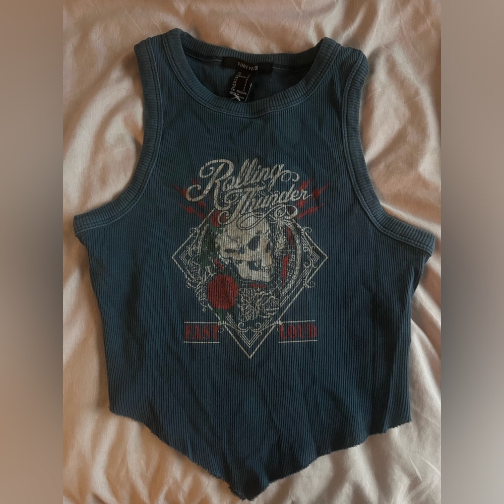 Forever 21 vintage top :)
